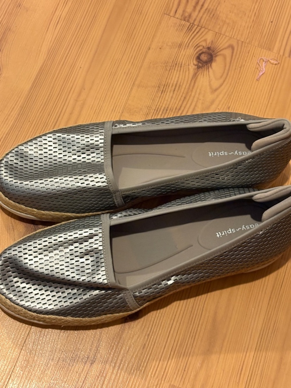 Easy Spirit Metallic Silver Slip-On Flats